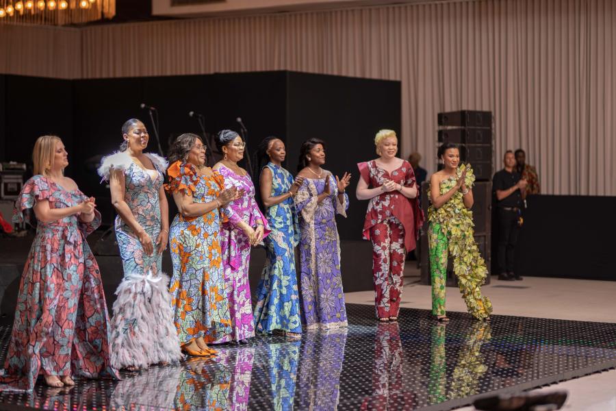 SOIREE  EXCLUSIVE VLISCO